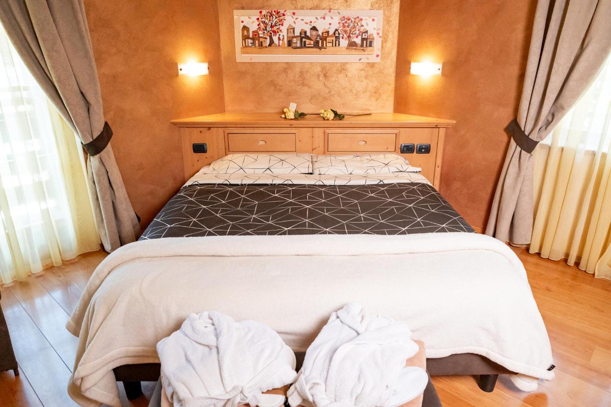 Romantic Charming Hotel Rancolin Moena Luaran gambar