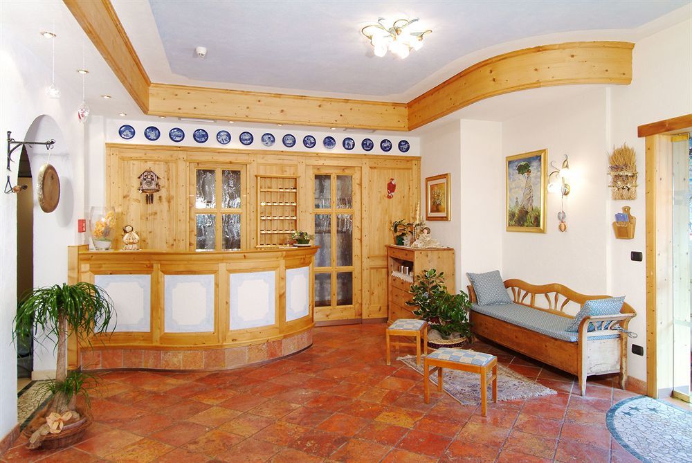 Romantic Charming Hotel Rancolin Moena Luaran gambar